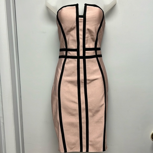 Wynwood Couture Strapless Fitted Corset Trimmed Dress Size Large - Picture 1 of 13